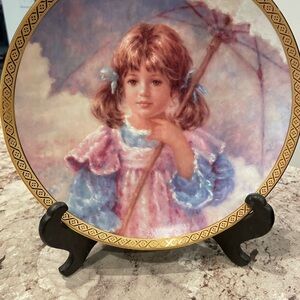 Collectors Plate “KATRINA” Spring Flower Series